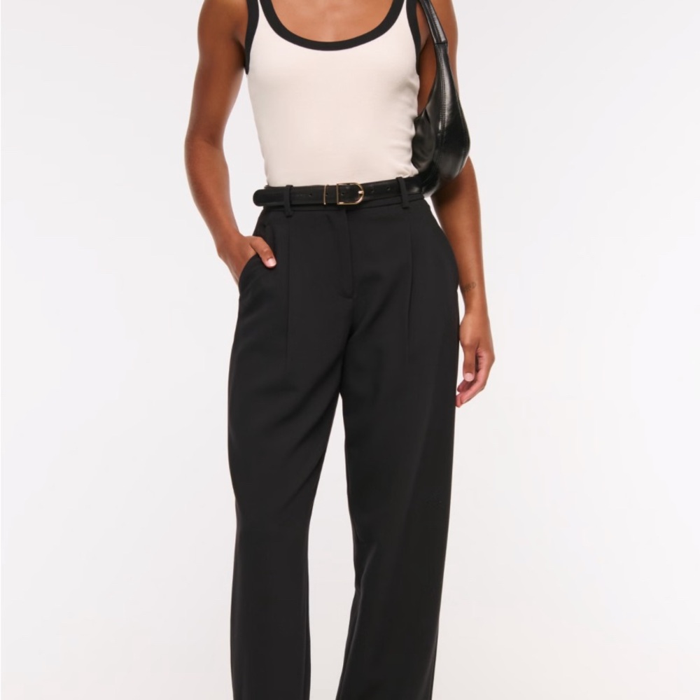 Abercrombie & Fitch Women's tailored straight pant